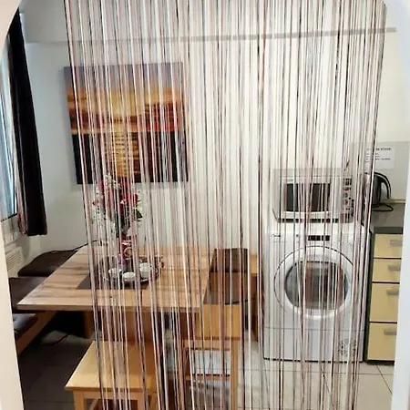 R.i.s.-rest In Siska Duplex * Любляна