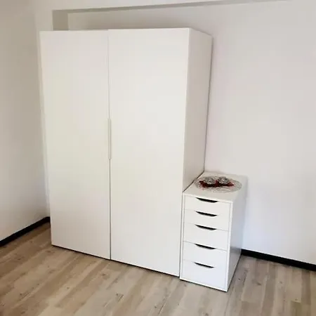 R.i.s.-rest In Siska Duplex * Lublaň