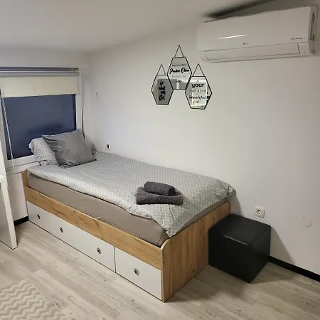 R.i.s.-rest In Siska Duplex * Lublaň