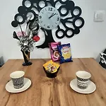 R.i.s.-rest In Siska Duplex
