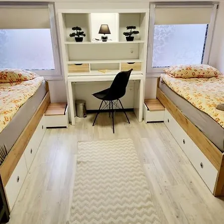 R.i.s.-rest In Siska Duplex