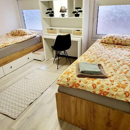 R.i.s.-rest In Siska Duplex Apartment