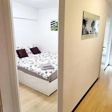 Apartamento R.i.s.-rest In Siska Duplex Liubliana
