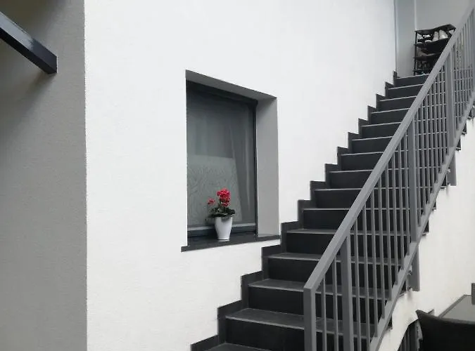 Apartma R.i.s.-rest In Siska Duplex