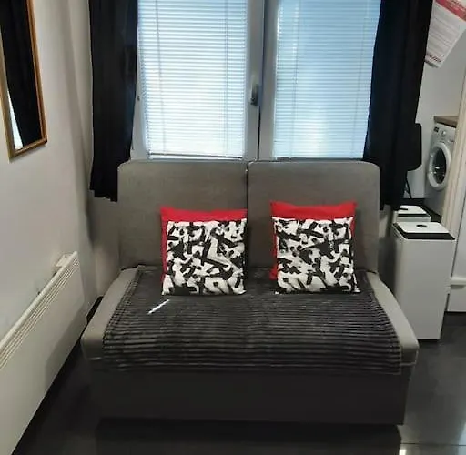 R.i.s.-rest In Siska Duplex *